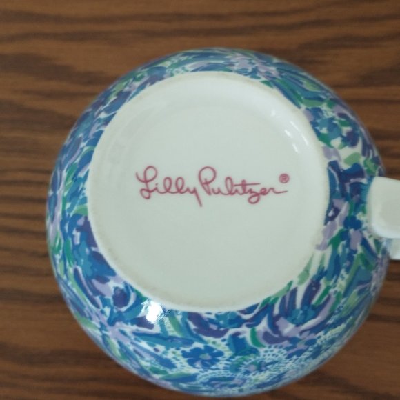 Lilly Pulitzer mug - Picture 4 of 4